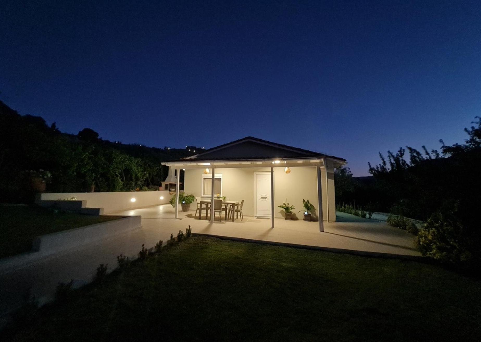 Ornament: Infinite Nature Villa Dhafnes 외부 사진