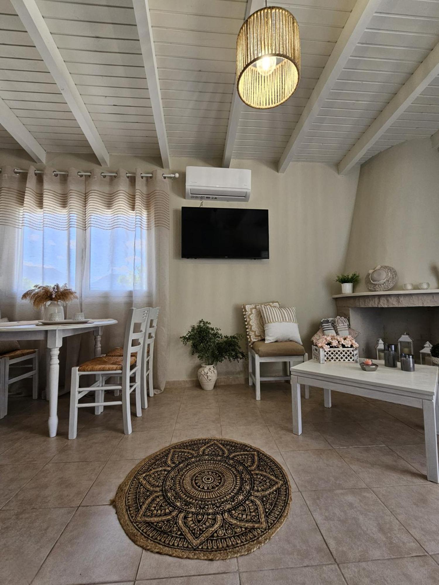 Ornament: Infinite Nature Villa Dhafnes 외부 사진